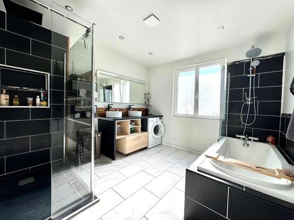 Vente Maison 5 pièces 108 m2 à Chambly