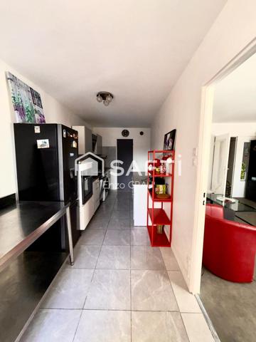 Appartement T3, 2 chambres + balcon, cellier et parking 65m²