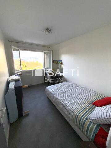 Appartement T3, 2 chambres + balcon, cellier et parking 65m²