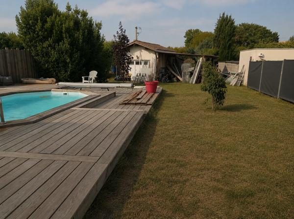 Maison
         4 pièces
        - 110 m² 295 000 € *