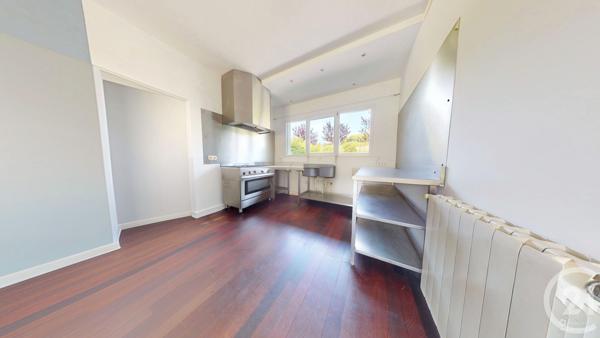Maison à vendre  4 pièces - 140 m 2   BIARRITZ  - 64