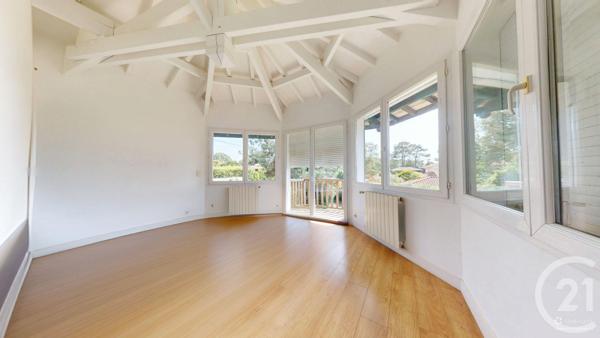 Maison à vendre  4 pièces - 140 m 2   BIARRITZ  - 64
