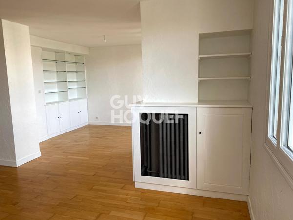 Appartement 2 pièces possibilité d'une 2ème chambre à vendre à Villeurbanne - Quartier Gratte-Ciel
