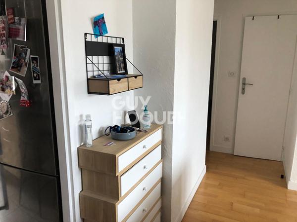 Appartement 2 pièces possibilité d'une 2ème chambre à vendre à Villeurbanne - Quartier Gratte-Ciel