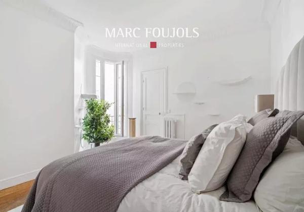 Paris XVI Passy – Square Raynouard – appartement familial 3/4 chambres