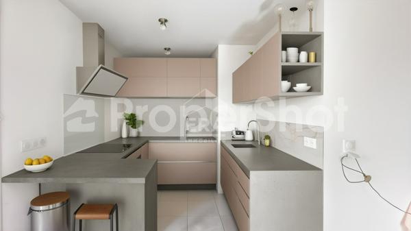 Grand appartement lumineux 4 pièces dans résidence 2023 à Guyancourt