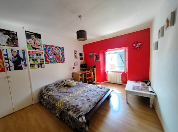 La Châtaigneraie (85120) Maison 8 pièces 220m²