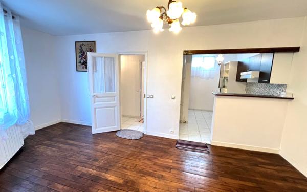 Appartement à vendre    2 pièces • 41,66 m2 Les Pavillons-sous-Bois