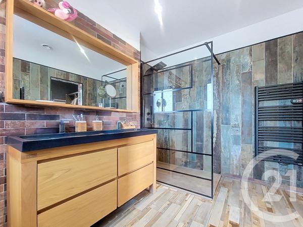 Maison à vendre  7 pièces - 202,85 m2 DRAGUIGNAN - 83