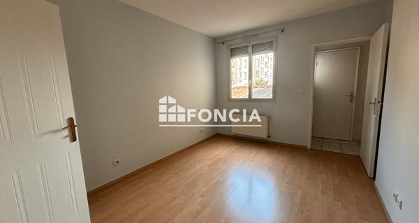 Location Appartement 3 pièces 81.8 m² - Villefranche-sur-saône 69400