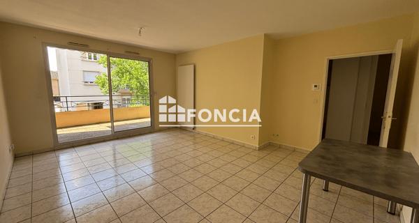 Location Appartement 3 pièces 81.8 m² - Villefranche-sur-saône 69400