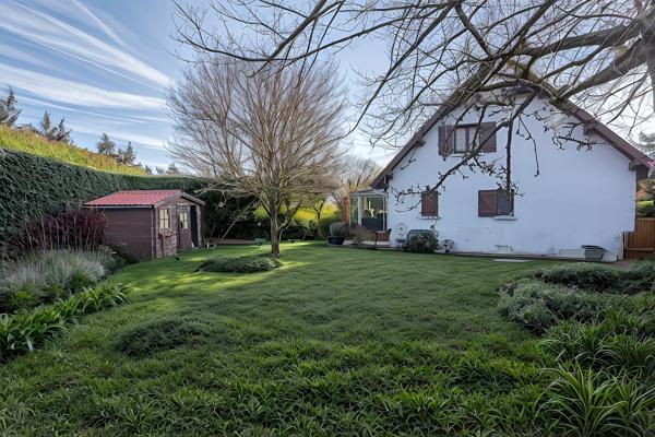 Maison 5 pièces - 106 m² Exclusivité efficity