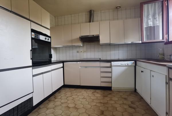 Maison 5 pièces - 106 m² Exclusivité efficity