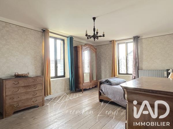 Maison à vendre 7 pièces 214 m² Le Pont-de-Beauvoisin