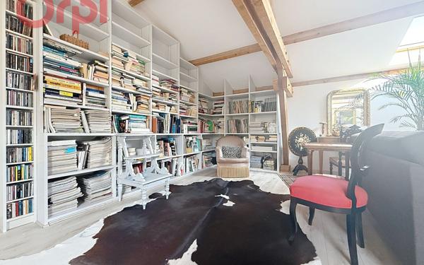 Maison à vendre    5 pièces • 215 m2 Durtol