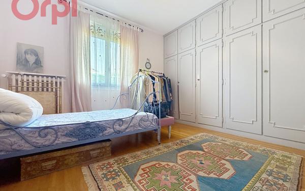 Maison à vendre    5 pièces • 215 m2 Durtol