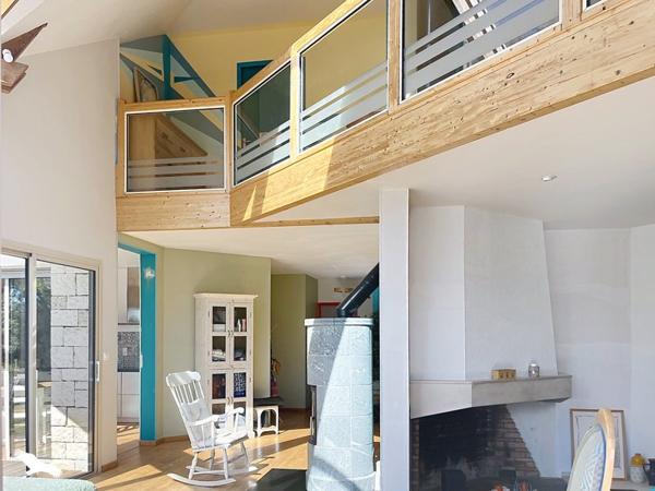 Maison à vendre 636 000 € Gelos 6 p 220 m² DPE D