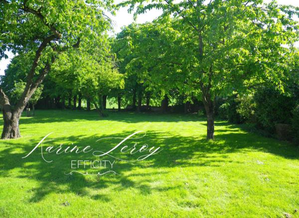 Maison 12 pièces - 400 m²