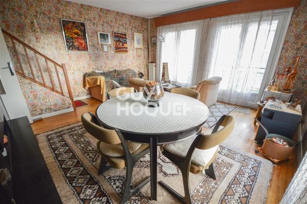 MAISON À VENDRE DE 4 PIÈCES DE 81,97 M²