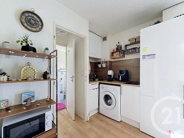 Appartement Studio à vendre  1 pièce - 18,65 m 2   FREJUS  - 83