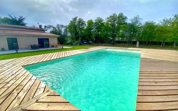 Maison à vendre    5 pièces •  Langon