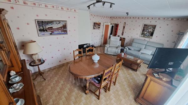 Maison de plain pied sur sous-sol