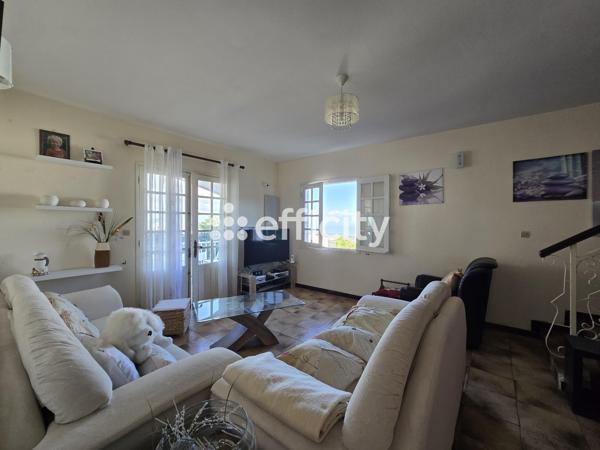 Maison 6 pièces - 160 m² Exclusivité efficity