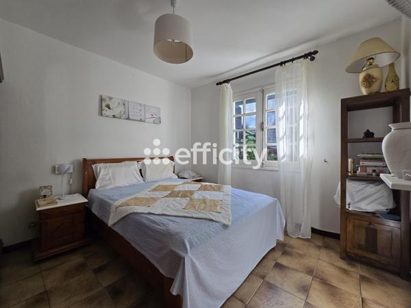 Maison 6 pièces - 160 m² Exclusivité efficity