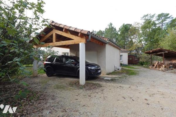 GRANDE VILLA AVEC TERRAIN ATTENNAT DE 2770 m²