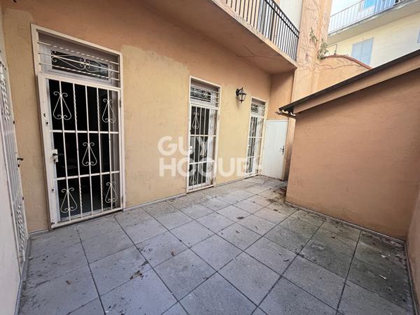 À vendre ? Spacieux local professionnel à fort potentiel dans le quartier prisé de l'Espace Méditerranée à Perpignan