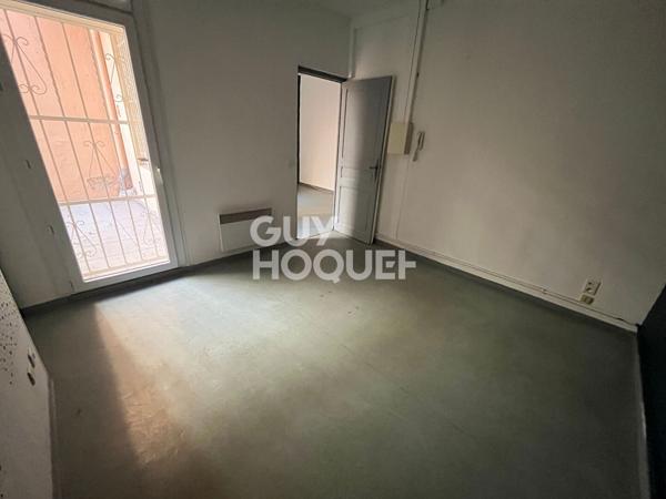 À vendre ? Spacieux local professionnel à fort potentiel dans le quartier prisé de l'Espace Méditerranée à Perpignan