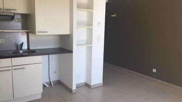 Appartement à louer    1 pièce •  Manosque