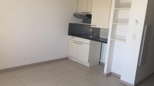 Appartement à louer    1 pièce •  Manosque