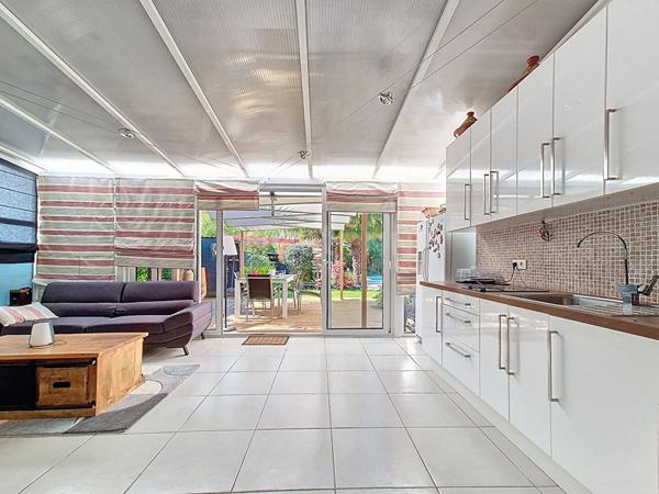 Maison Gouvieux 280M² habitables, jardin 2150 m² avec piscine