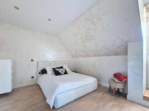 Maison Gouvieux 280M² habitables, jardin 2150 m² avec piscine