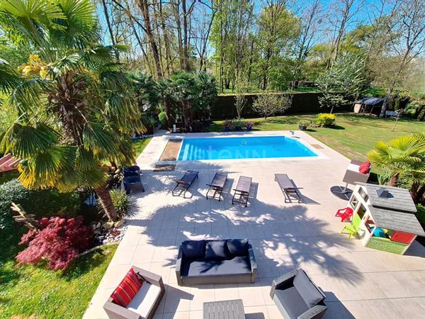 Maison Gouvieux 280M² habitables, jardin 2150 m² avec piscine