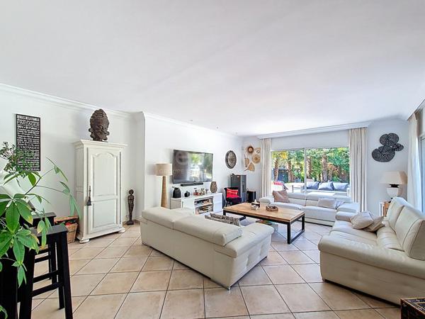 Maison Gouvieux 280M² habitables, jardin 2150 m² avec piscine