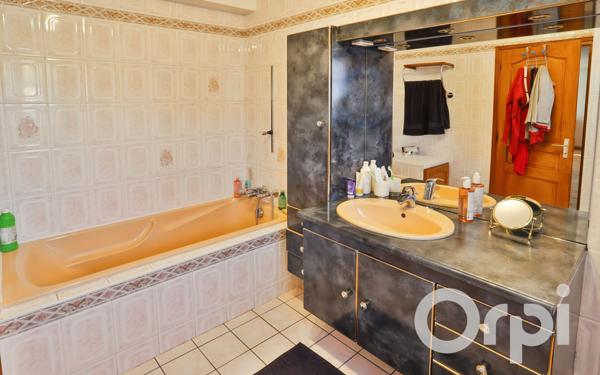 Maison à vendre    5 pièces • 119,03 m2 Gisors