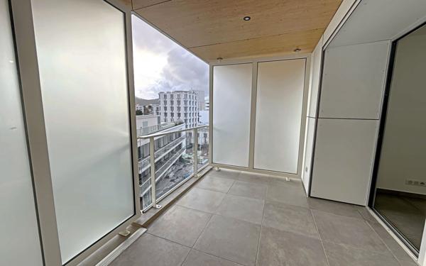 Appartement à vendre    2 pièces • 37 m2 Marseille 8