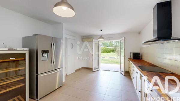 Maison à vendre 6 pièces 175,8 m² Brax