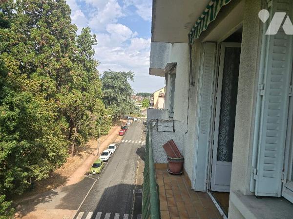 Appartement 4 pièces de 79 m² avec deux balcons, garage et cave – Vichy, Quartier de France