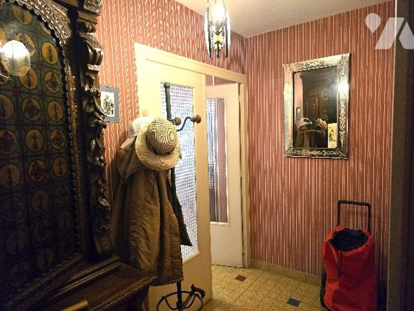 Appartement 4 pièces de 79 m² avec deux balcons, garage et cave – Vichy, Quartier de France