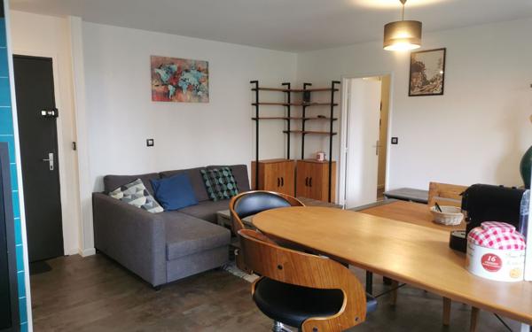 Appartement à louer    2 pièces • 49,36 m2 Paris 19