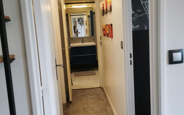Appartement à louer    2 pièces • 49,36 m2 Paris 19