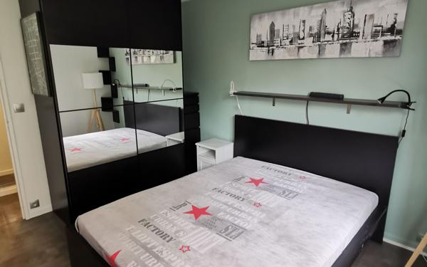 Appartement à louer    2 pièces • 49,36 m2 Paris 19