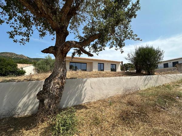 Maison  neuve T4 à Ste Lucie De Porto-vecchio  20144 - Corse du Sud