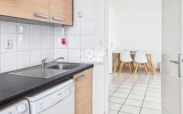 Appartement à vendre    3 pièces •  Montluçon