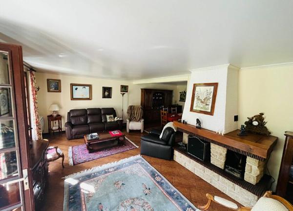 Maison à vendre    5 pièces •  Saint-Gobain