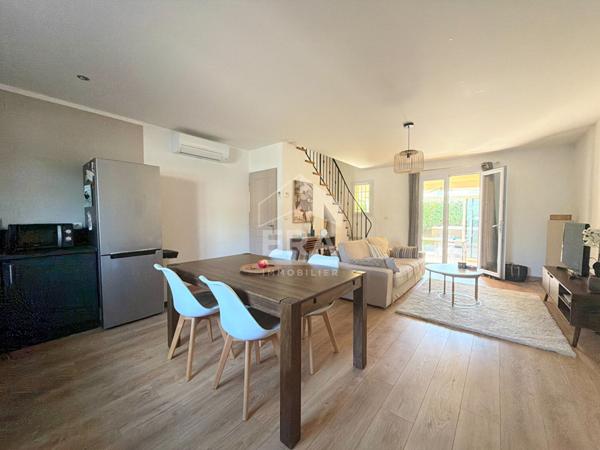 A VENDRE EN EXCLUSIVITE PERTUIS 84120 MAISON DUPLEX TYPE 3 PIECES D'ENVIRON 64M² LOI CARREZ AVEC JARDIN, VERANDA ET STATIONNEMENT