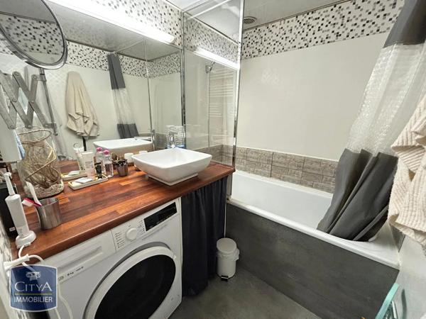 Appartement à louer 1 pièce 23.94m² Biarritz (64200)